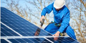 Installation Maintenance Panneaux Solaires Photovoltaïques à Perigny